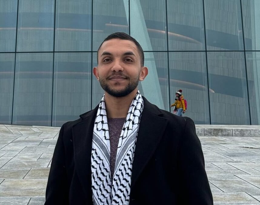 دماؤنا أرخص من حبات التراب!