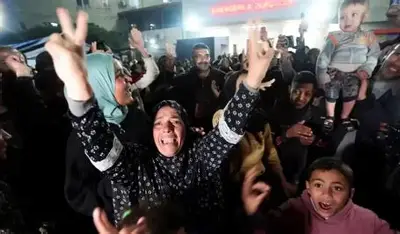 غزة تتنفس الصمت أخيرًا: فرحة ممزوجة بالحذر بعد إعلان الهدنة!